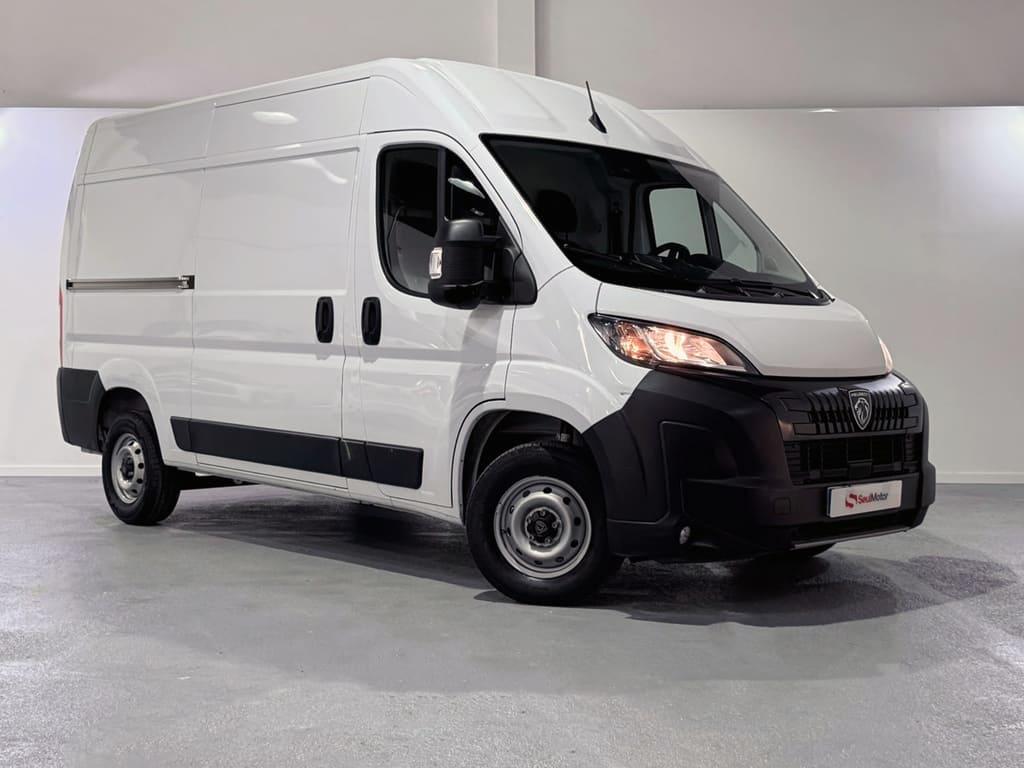 Peugeot Boxer 3.5 L2H2 2.2 BlueHDi 140 4p 3pl
