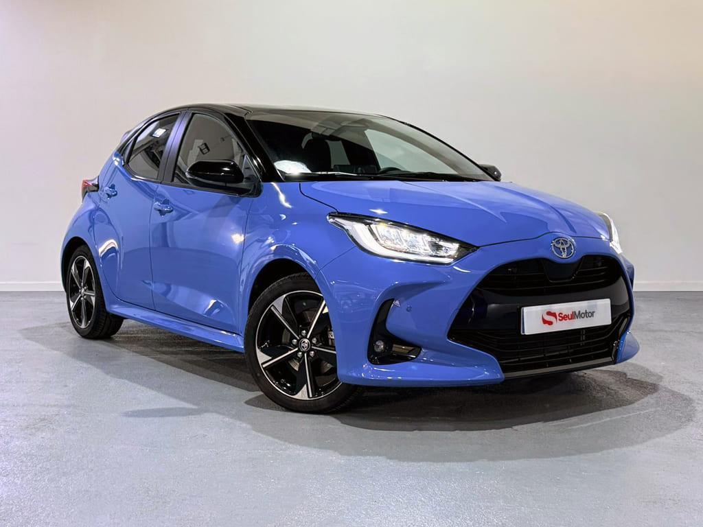 Toyota Yaris Premiere Edition 1.5 130H 5p Toyota Yaris Premiere Edition 1.5 130H 5p