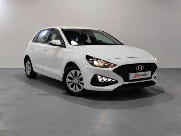 Hyundai i30 Essence 1.5 DPI 110 5p